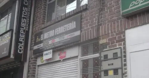EL METRO FERRETERIA LA ESPERANZA SUR EL METRO FERRETERIA LA ESPERANZA SUR